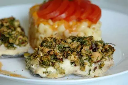 Пикша запечённая под хрустящей корочкой