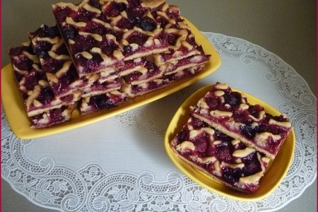 Пирог с решёточкой"лесные ягоды"