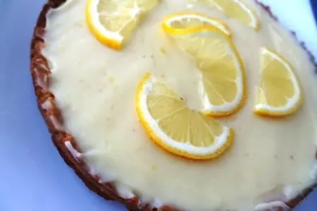 Crostata con crema di limone