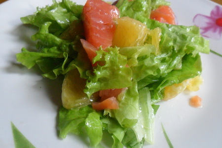 Салат с лососем и апельсином