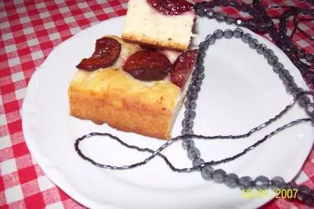 Сливовый пирог карамелизированный.