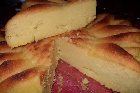 Бразильский кукурузный кекс bolo de fubá