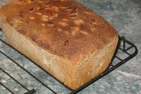 Хлеб ржаной от таттр на закваске.