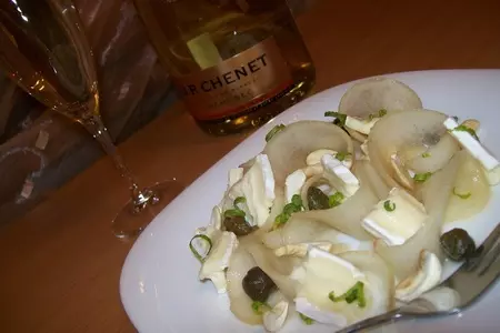 Груша ...сыр...вино....мировая классика