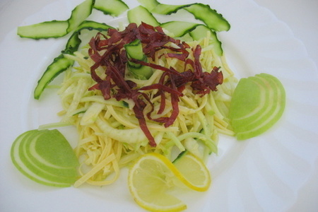 Вкусно-витаминный хрустящий салат