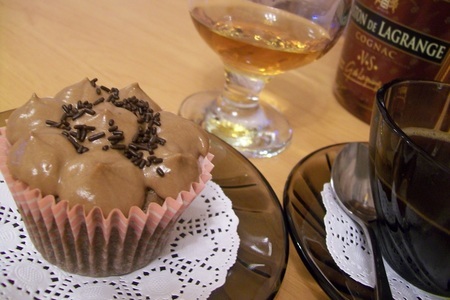 Фото к рецепту: Шоколадный бисквит "ум можно отъесть". для  всех девушек нашего сайта.