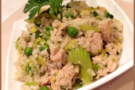 Рис коричневый с индейкой и овощами
