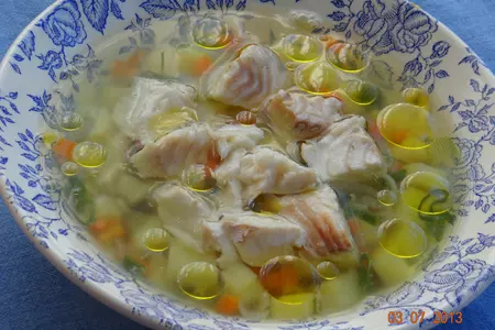 Рыбный супчик с фасолью и картофелем
