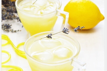 Фото к рецепту: Лавандовый лимонад