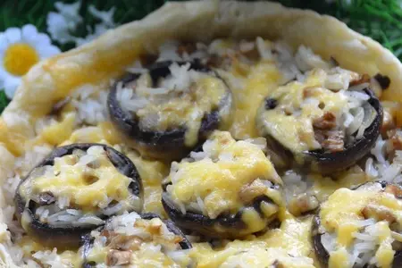 Пирог с грибами и рисом "грибная полянка"