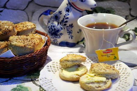 Ржаные сконы - английские булочки к чаю?, а может как основа для канапе?