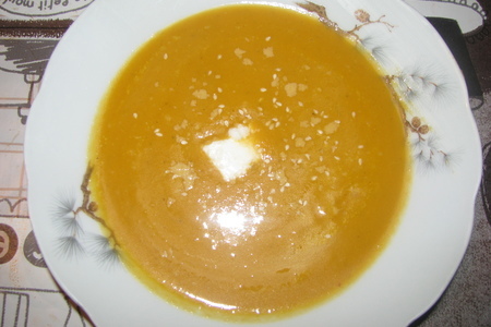 Тыквенный суп-пюре с брынзой