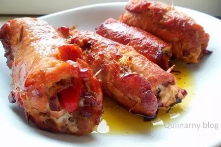 Пряные, ароматные булочки со свининой