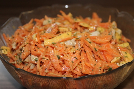 Фото к рецепту: Салат нежный с морковью