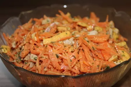 Салат нежный с морковью