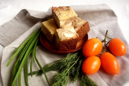 Фото к рецепту: Мультизлаковый пирог-запеканка с сыром, шпинатом и зеленью.