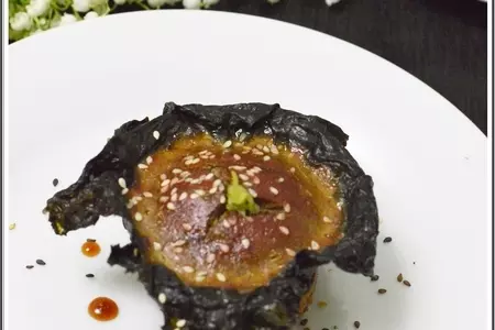 Куриная печень запеченная в нори.