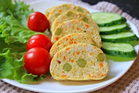 Куриные колбаски в мультиварке