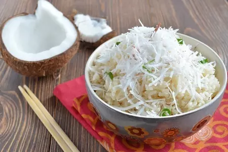 Кокосовый рис