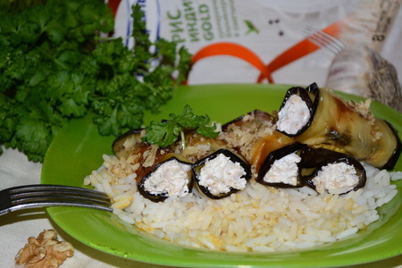 Фото к рецепту: Баклажаны с творожным сыром и рисом индика gold 