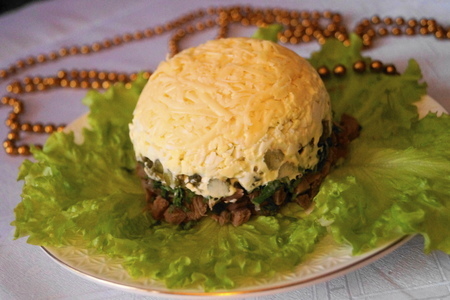 Фото к рецепту: Салат с говядиной и сыром