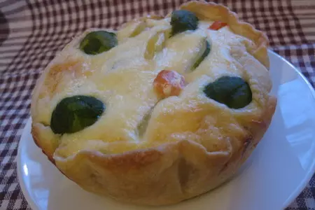 Киш с сыром маскарпоне и овощами