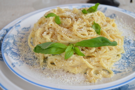 Спагетти с чечевично-лимонным соусом