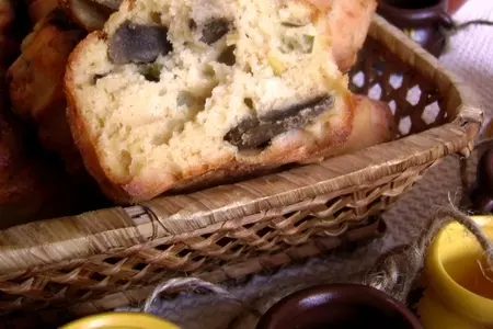 Закусочные сырные маффины с грибами на манке