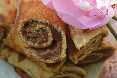 Ледяные блинчики с шоколадным кремом