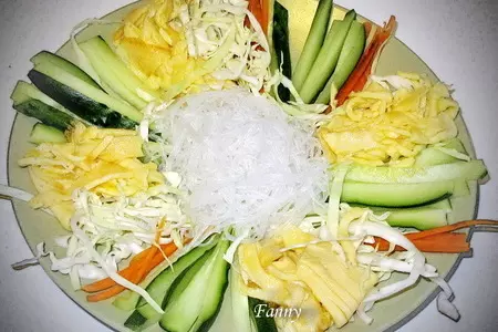 Салат праздничный (бань лянцай)