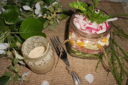 Фото к рецепту: Салат " весенний" на пикник