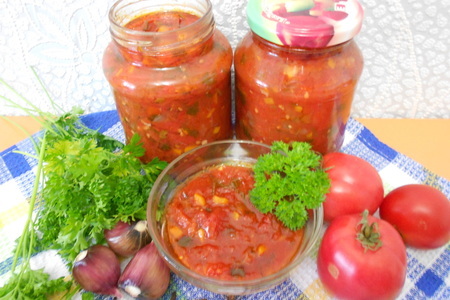 Фото к рецепту: Универсальный томатный соус