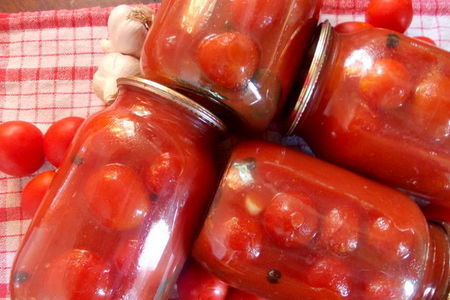 Помидоры в томатном соке 