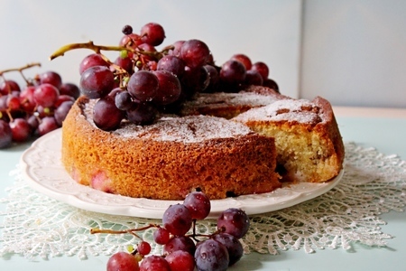 Пирог с виноградом по рецепту дж.оливера