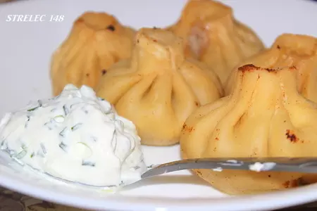 Сочинские хинкали жареные с йогуртовым соусом (тест-драйв с тм "окраина")