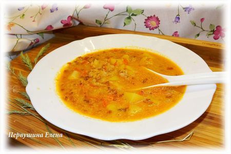 Фото к рецепту: Суп сливочно-томатный с гречневой крупой 