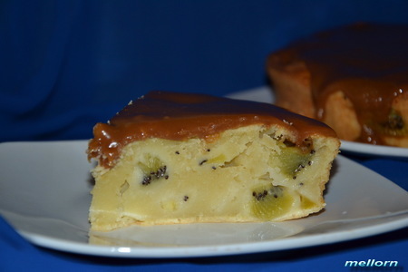 Сливочный пирог с карамельной заливкой