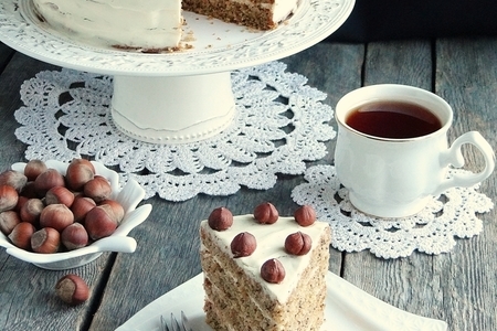 Фото к рецепту: Ореховый торт «каргопольский»
