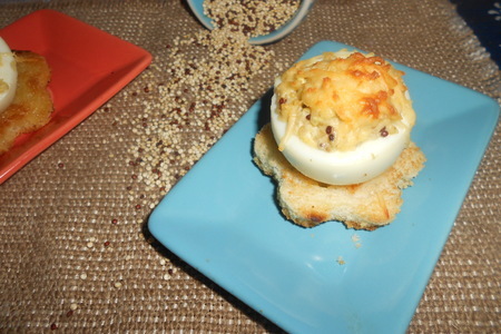 Фото к рецепту: Фаршированные яйца