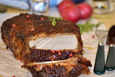 Фото к рецепту: Свинина карамелизованная в беконе