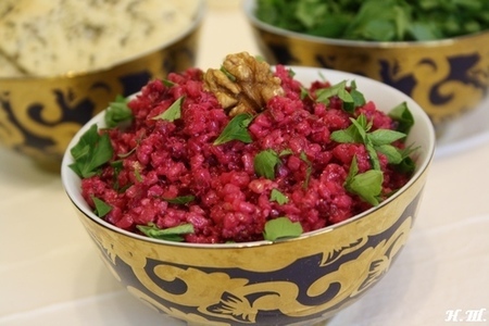 Фото к рецепту: Булгур - салат "красная горка"