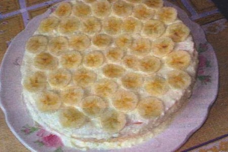 Фото к рецепту: Тортик "обезьянка с орешками"