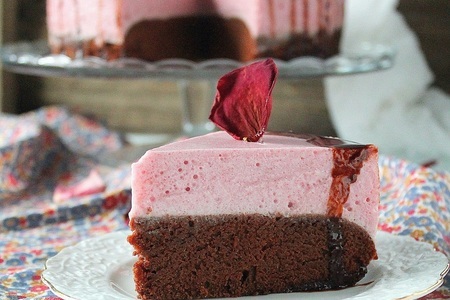 Фото к рецепту: Постный торт-суфле "вишневое удовольствие" + шоколадная постная глазурь