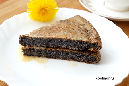 Фото к рецепту: Маковый пирог без муки с глазурью по-эстонски