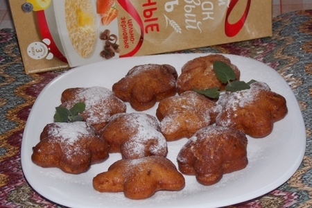 Фото к рецепту: Овсяно- кокосовые пончики.