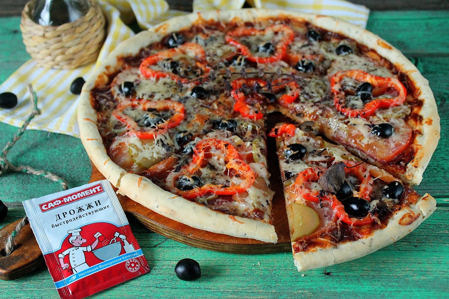 с чем можно приготовить пиццу в домашних условиях начинка на пиццу фото 78