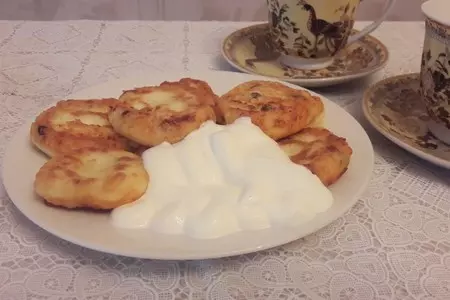 Сырники с изюмом