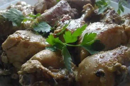 Вкусная курица с чесноком готовим в мультиварке