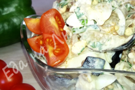 Фото к рецепту: Салат из жареных баклажанов – невозможно оторваться! 