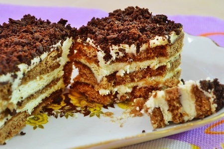 Фото к рецепту: Суперский  торт без выпечки из пряников